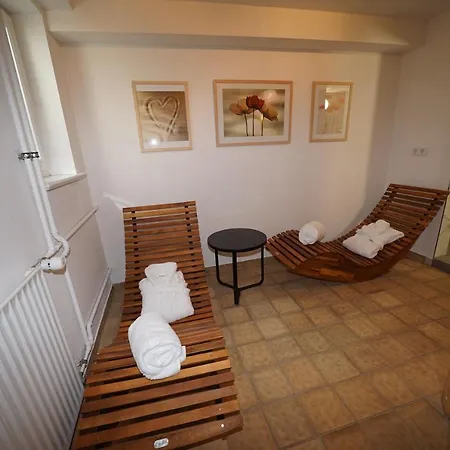Apartment Strandvilla Strand-suite *
